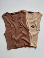تاپ گلدوزی